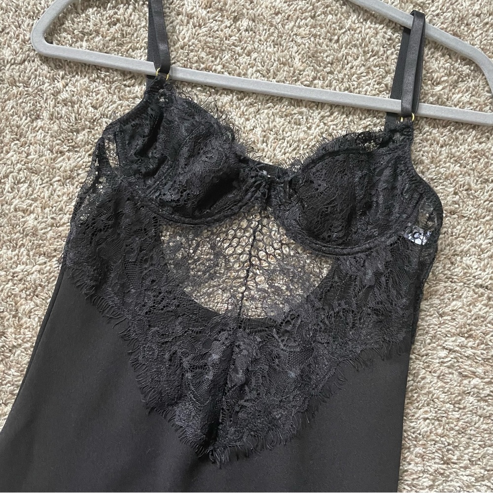 TICTOC LA Pencil Dress with Lace, Perfect Condition size Medium
